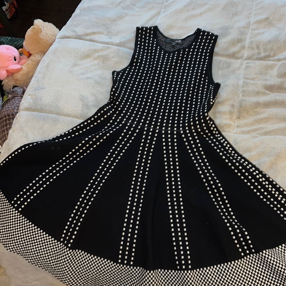Adelyn Rae sweater dress MEDIUM